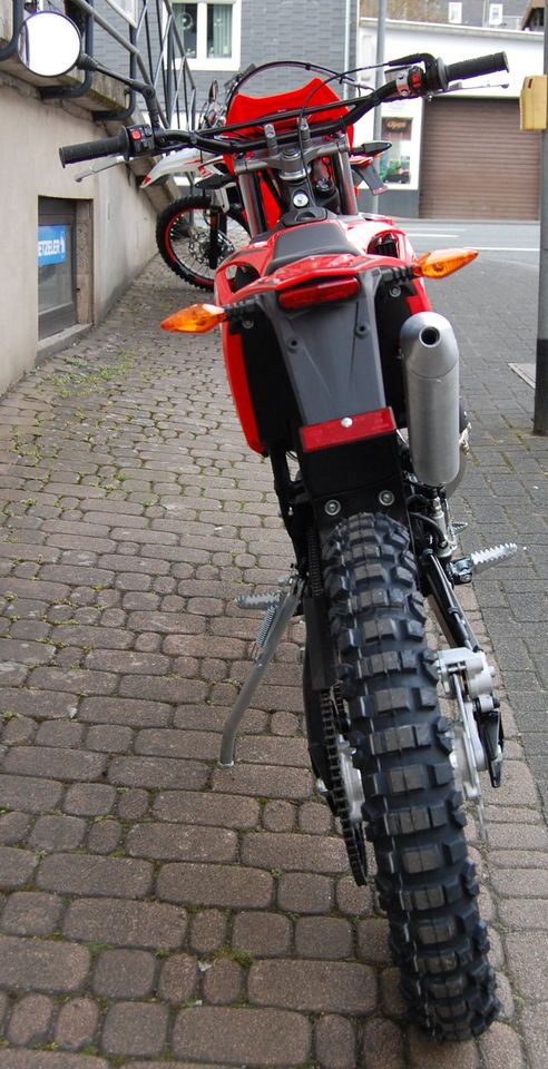 BETA RR 50 Enduro | Neu | Rot und Weiss in Neunkirchen Siegerland