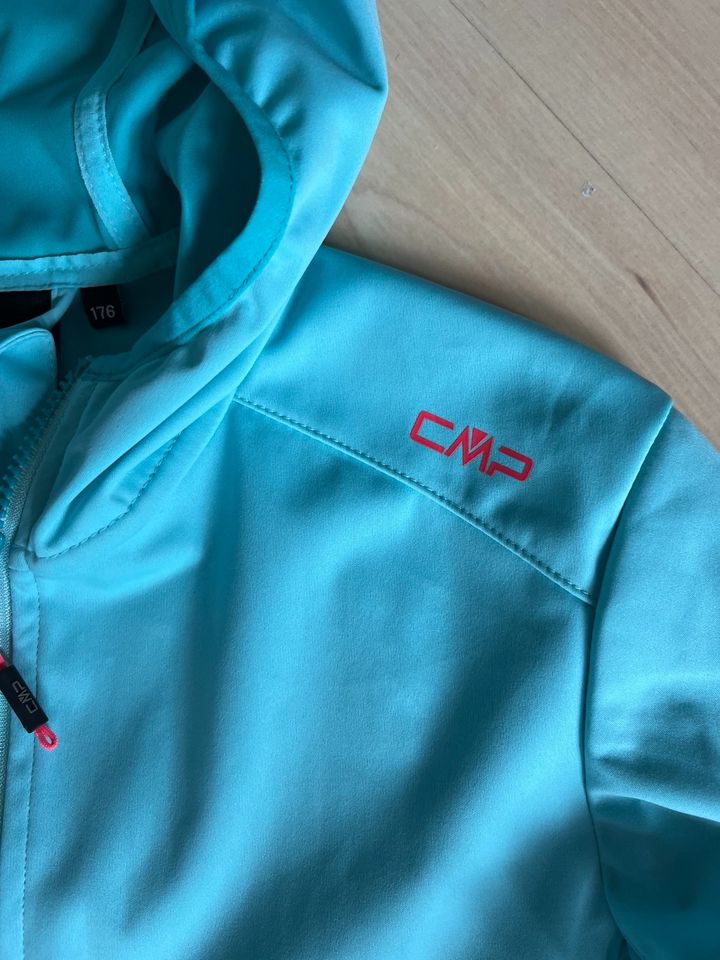 CMP Windbreaker Gr. 176 in Wuppertal