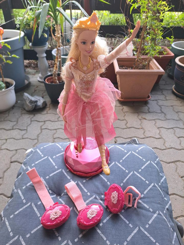Barbie XL tanzt 38 cm Ballerina Genevieve in Evessen