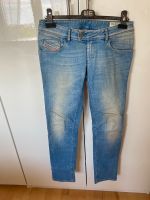 Damen Diesel Jeans, Jeanshose W28/ L32 Nordrhein-Westfalen - Wermelskirchen Vorschau