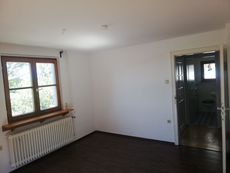 4-Zimmer Maisonnette-Wohnung mit Balkon und Garten in Eppelheim
