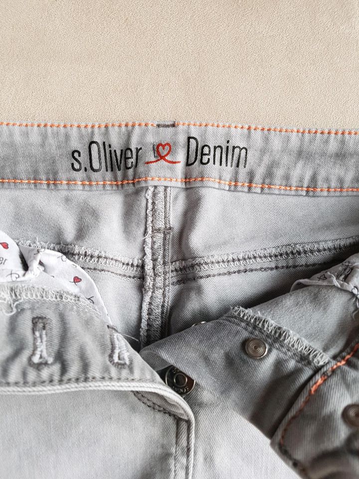 Kurze Hose Jeans kurz grau Mädchen Gr. 164 s.Oliver in Lüder