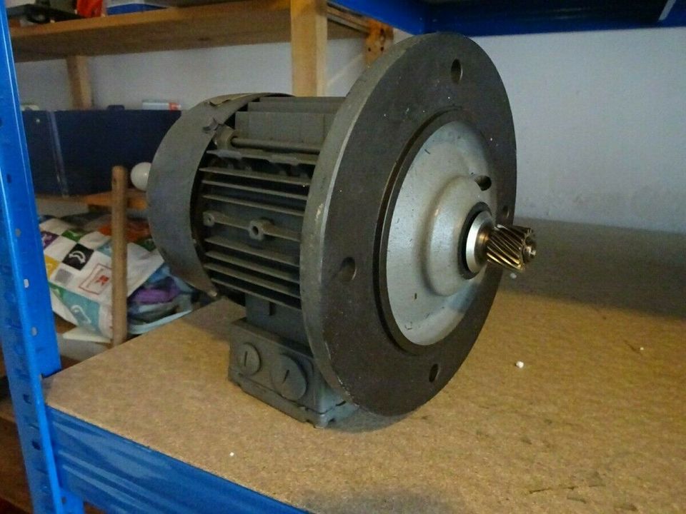 SEW Eurodrive Motor  SEW DF171D6   0,25Kw  50Hz Motor 60Hz Motor in Aalen