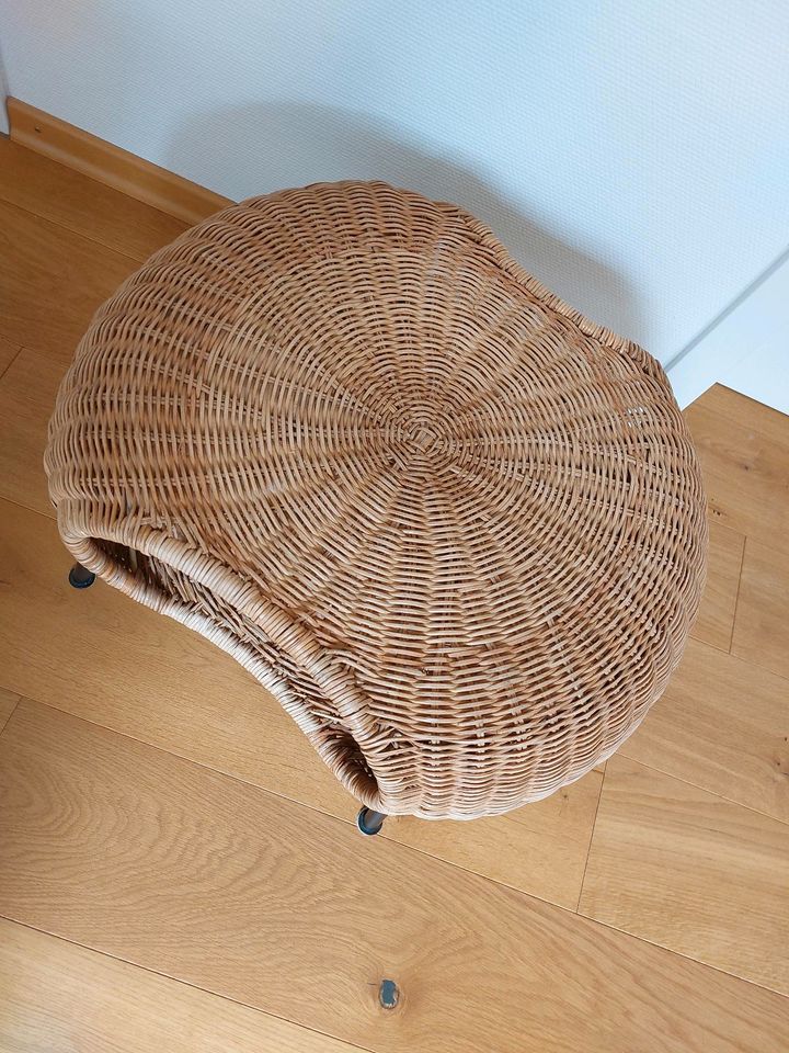 Gamlehult / Rattan Hocker von Ikea in Obernkirchen