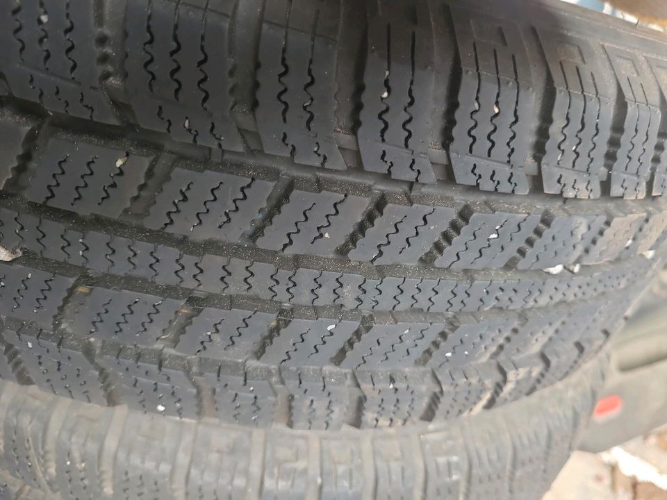 Hyundai Reifen 165/60 R14 aus 2013 in Grünberg