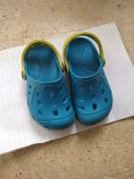 Crocs Clogs 25 Latschen Gummilatschen Hausschuhe Sandalen Walle - Utbremen Vorschau