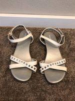 Sandalen Mädchen Gr. 35 weiß silber Steinchen Graceland Schleswig-Holstein - Tarp Vorschau