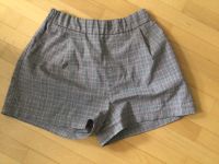 Pull&Bear Shorts kurze Hose kariert Gr. S Thüringen - Bad Berka Vorschau