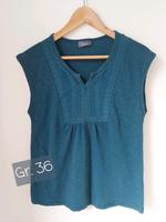 Shirt Top Bluse 36 grün Stickerei türkies Sachsen-Anhalt - Brehna Vorschau