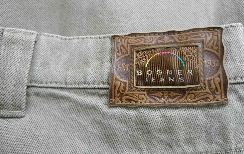 Bogner Jeans – Herrenjeans in Hellbraun Beige Gr. 52 – (198) in Hannover