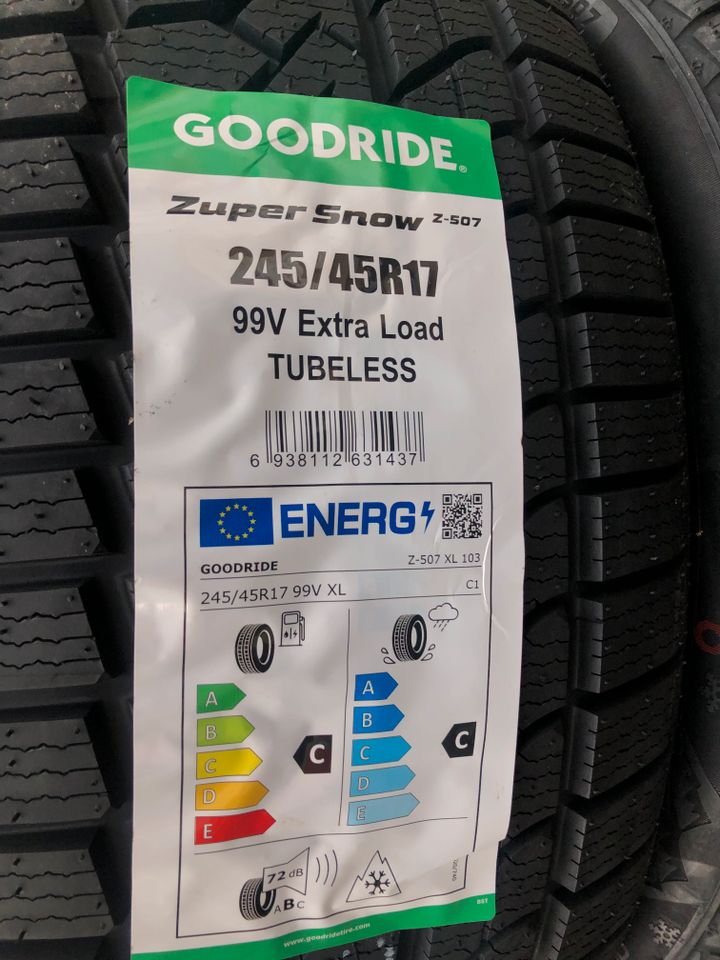 4x NEUE Winterreifen aus ende 2023 (((245/45 R17 99V XL))) in Herne