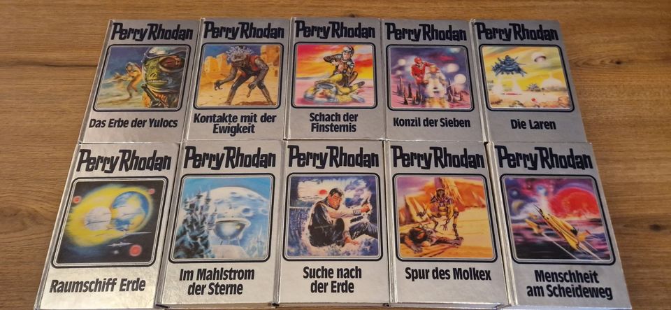 Perry Rhodan Silberbände 1-80 (vollständig und gut/sehr gut) in Kaufungen
