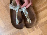 Clic! Sandalen Sandaletten Zehentrenner Silber Gr. 36 Hessen - Kronberg im Taunus Vorschau