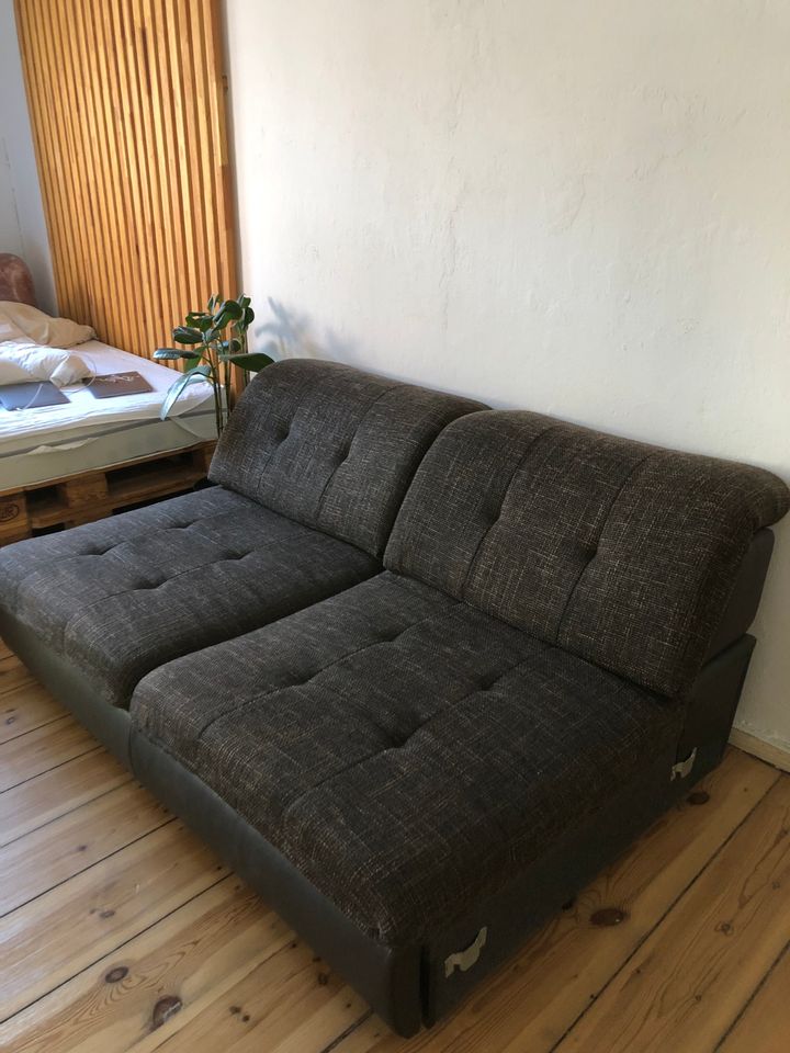 Couch ausklappbar + Eckteil in Berlin