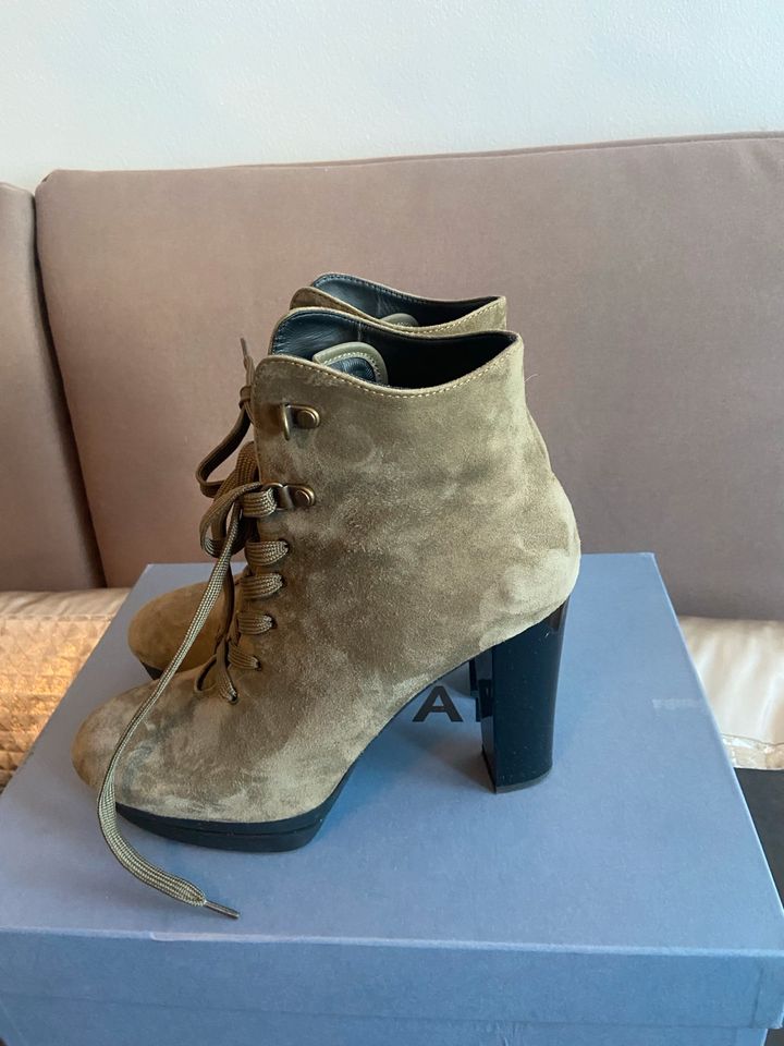 Hogan Ankle Boots Gr. 40 in Dorsten