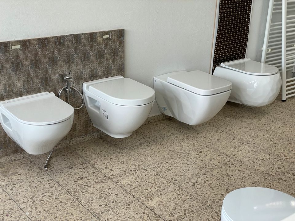 Dusch Taharet Bidet WC Hänge und Stand über 20 Modelle in Duisburg