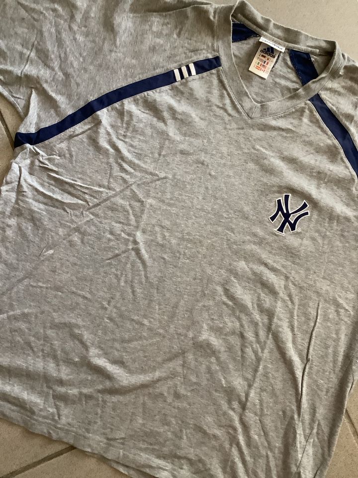 MLB - New York Yankees - T-Shirt - Größe XL - adidas - Grau in Berlin