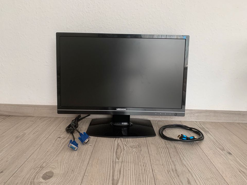 PC Monitor mit HDMI Anschluss in Aurich