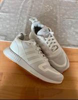 Adidas Hallensportschuhe Größe 36 2/3 Bayern - Münchberg Vorschau
