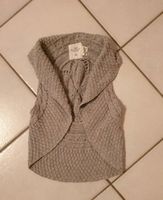 H&M Strickweste Mädchen Girl Weste grau Gr. 110/116 wie NEU Bayern - Ostheim Vorschau