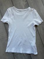 T-Shirt neuwertig Köln - Porz Vorschau