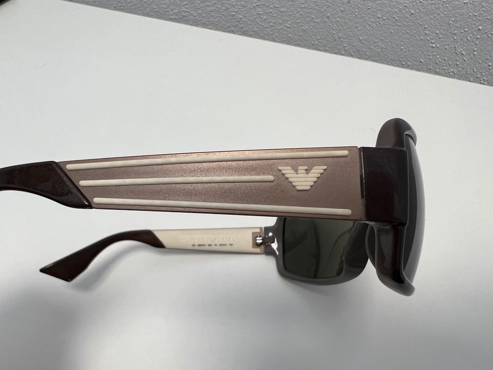 Original Emporio Armani Sonnenbrille in Künzing