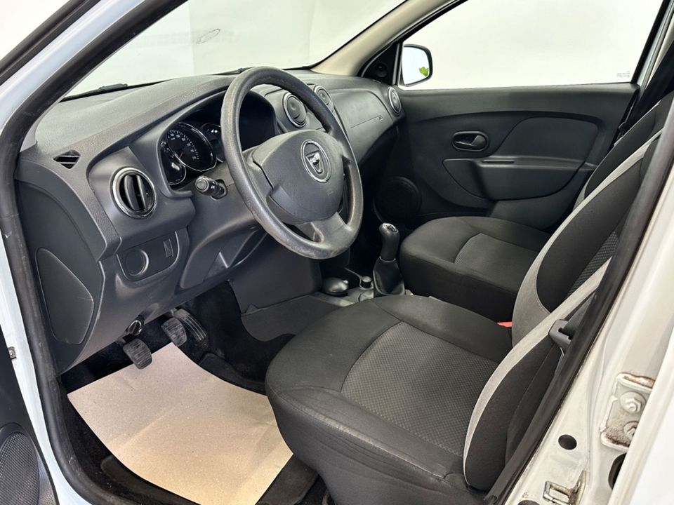 Dacia Sandero 1.2 16V Klima.Servo.+Garantie+Tüv NEU in Krumbach Schwaben