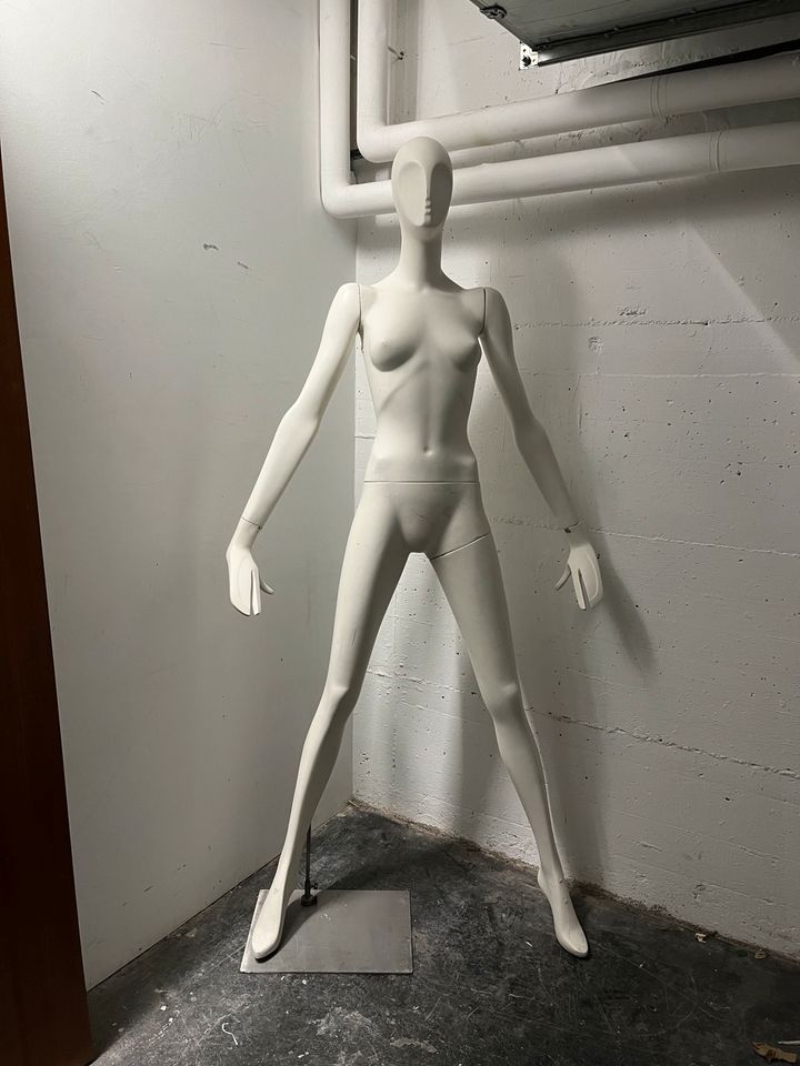 Schaufensterfigur Mannequin Bonaveri Schläppi 2500/2600 in Stuttgart