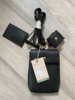 NEU Mini-Taschen Tasche Umhängetasche klein Tchibo  Handytasche Hessen - Haiger Vorschau