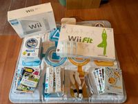 Nintendo Wii inkl. Zubehör und Spielen in Originalverpackung Hamburg - Wandsbek Vorschau