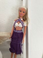 Barbie mit aufwendiger Handmade Dress Schleswig-Holstein - Tüttendorf Vorschau