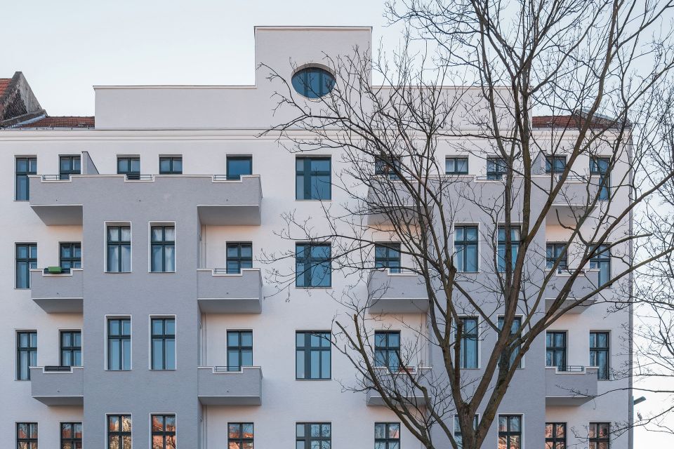 Großzügige 5-Zimmerwohnung mit Terrasse & Altbaudetails als Kapitalanlage in Wedding in Berlin