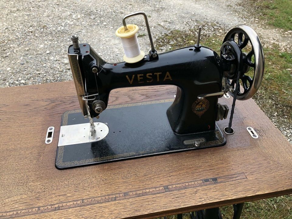 Nähmaschine „Vesta“ in Mühlhausen im Täle