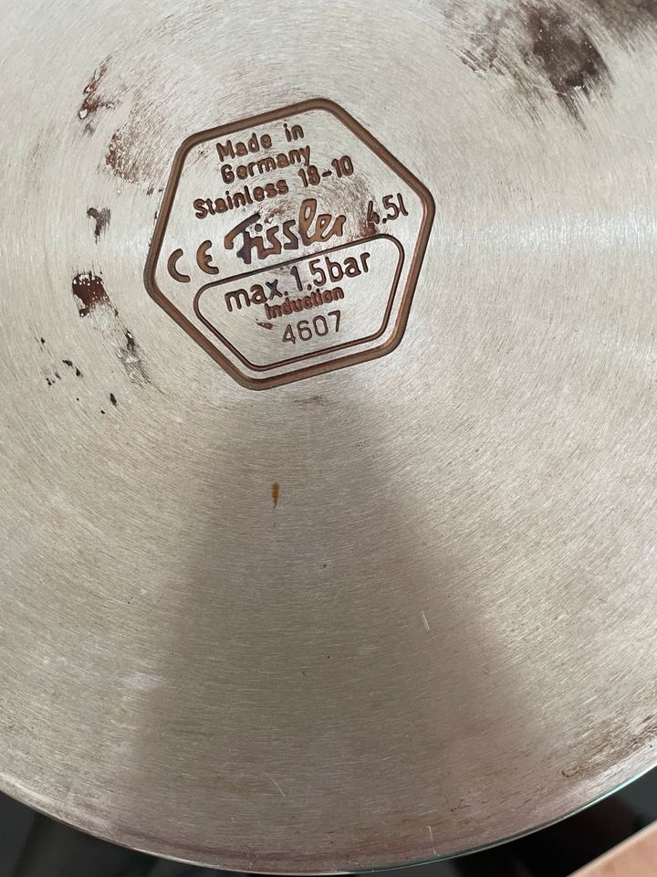 Fissler Schnellkochtopf 4,5l in Hamm