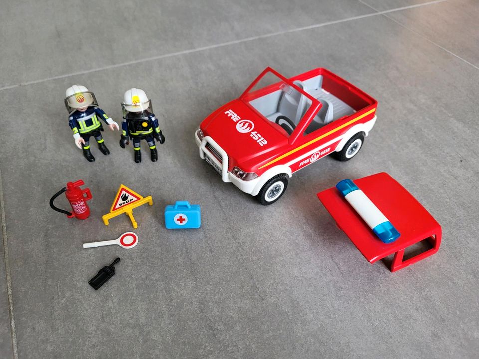 Playmobil 4822 Feuerwehr Einsatzleiter Kommandowagen in Rechtmehring