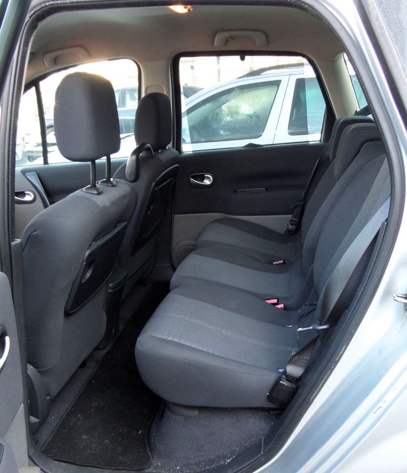 Renault Scenic II Avantage 1.5 dci in Nürnberg (Mittelfr)