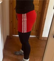 Adidas Mini Rock rot weiß Gr. M Brandenburg - Teltow Vorschau