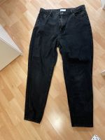 Damen Jeans Hose Marke Bershka Größe 42 Nordrhein-Westfalen - Gelsenkirchen Vorschau
