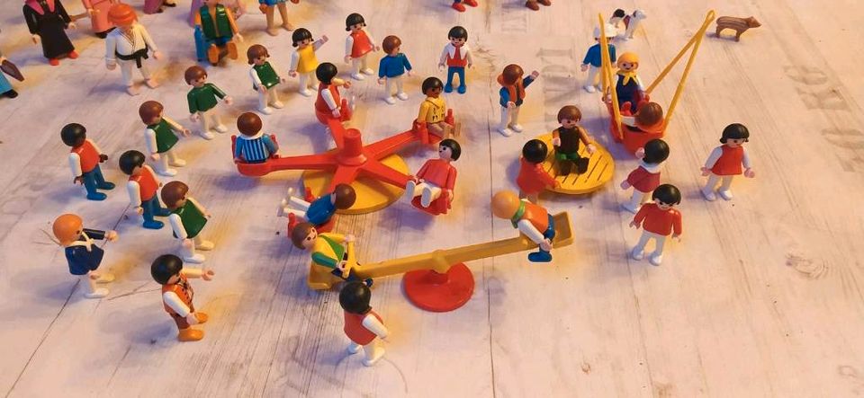 Playmobil Figuren Sammlung Konvolut über 100 Stück in Nürnberg (Mittelfr)