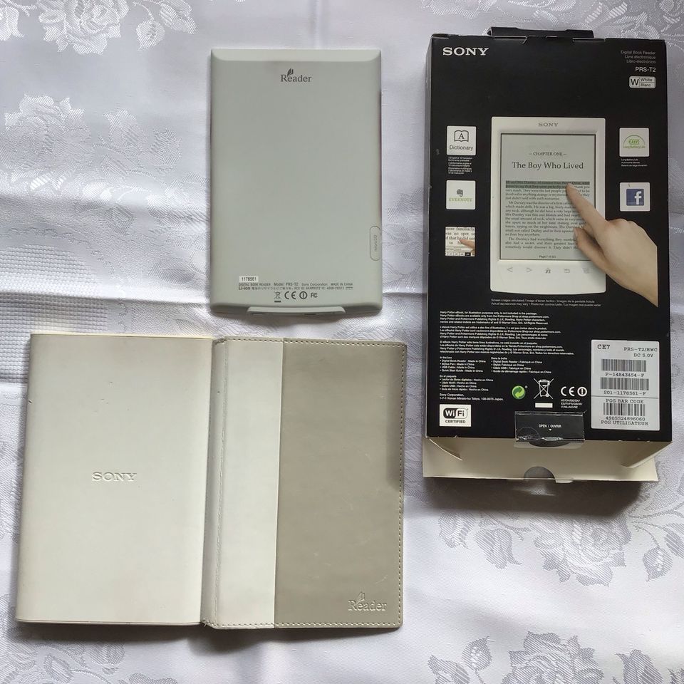 Sony eBook Reader PRS-T2, Weiß, viele eBooks, OVP, sehr Gut! in Kiel