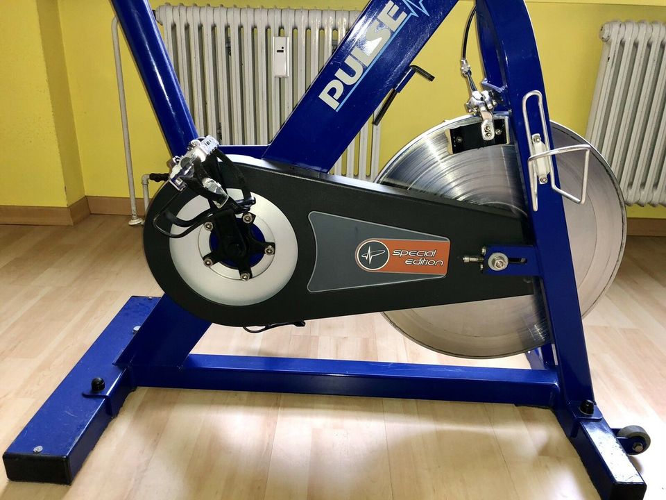 Spinning Indoor Bike Pulse Cycle - PROFI Studio Qualität NP 1290€ in Frankfurt am Main