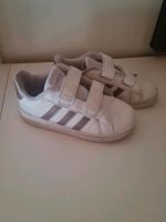 Kinderturnschuhe Adidas Gr. 26 Leipzig - Gohlis-Nord Vorschau