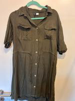 Kleid Khaki divided h&m Gr.42 Schleswig-Holstein - Flensburg Vorschau