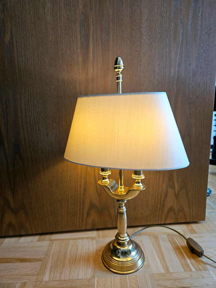Tischlampe Lampe Messinglampe Antik in Hamburg
