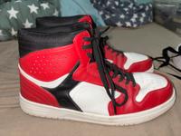 Sneaker rot Bayern - Großostheim Vorschau