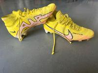 Nike Fußballschuhe Niedersachsen - Helmstedt Vorschau