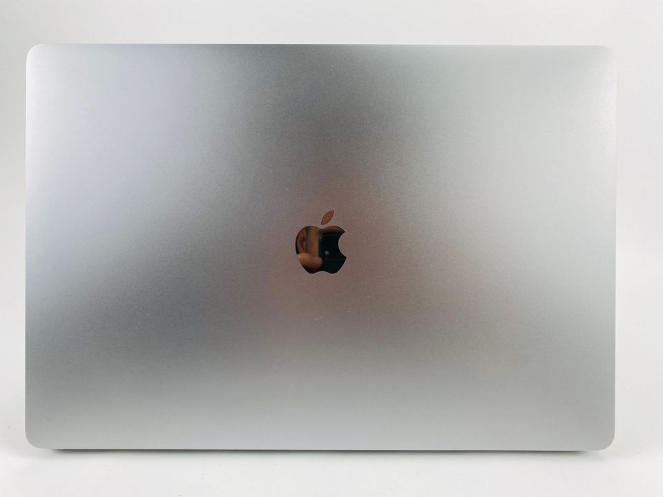Apple MacBook Pro 16" (2019) Touch Bar i7 2,6 GHz - Space Grau in Minden