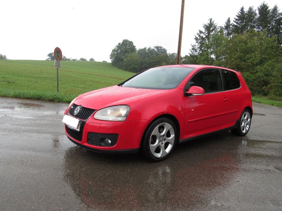 Volkswagen Golf V GTI 2.0 T-FSI*Klima*Sitzh*AHK*8 fach in Hechingen