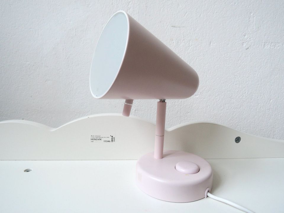 Ikea Fubbla Wandleuchte Lampe LED Rosa 003.815.99 in Berlin