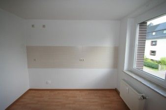 +++GEMÜTLICHE WOHNUNG IM GRÜNEN+++ in Oberlungwitz